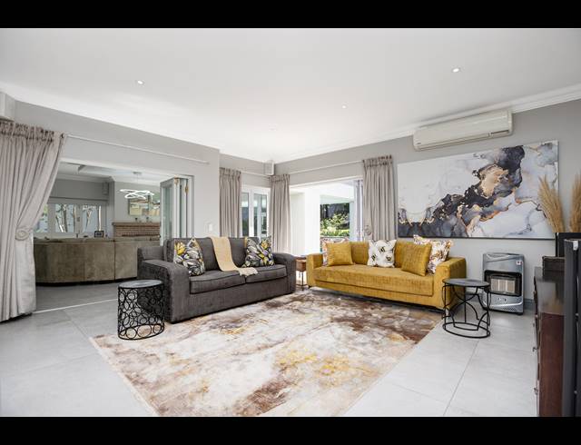 7 BEDROOM HOUSE FOR SALE IN DAINFERN GOLF ESTATE
